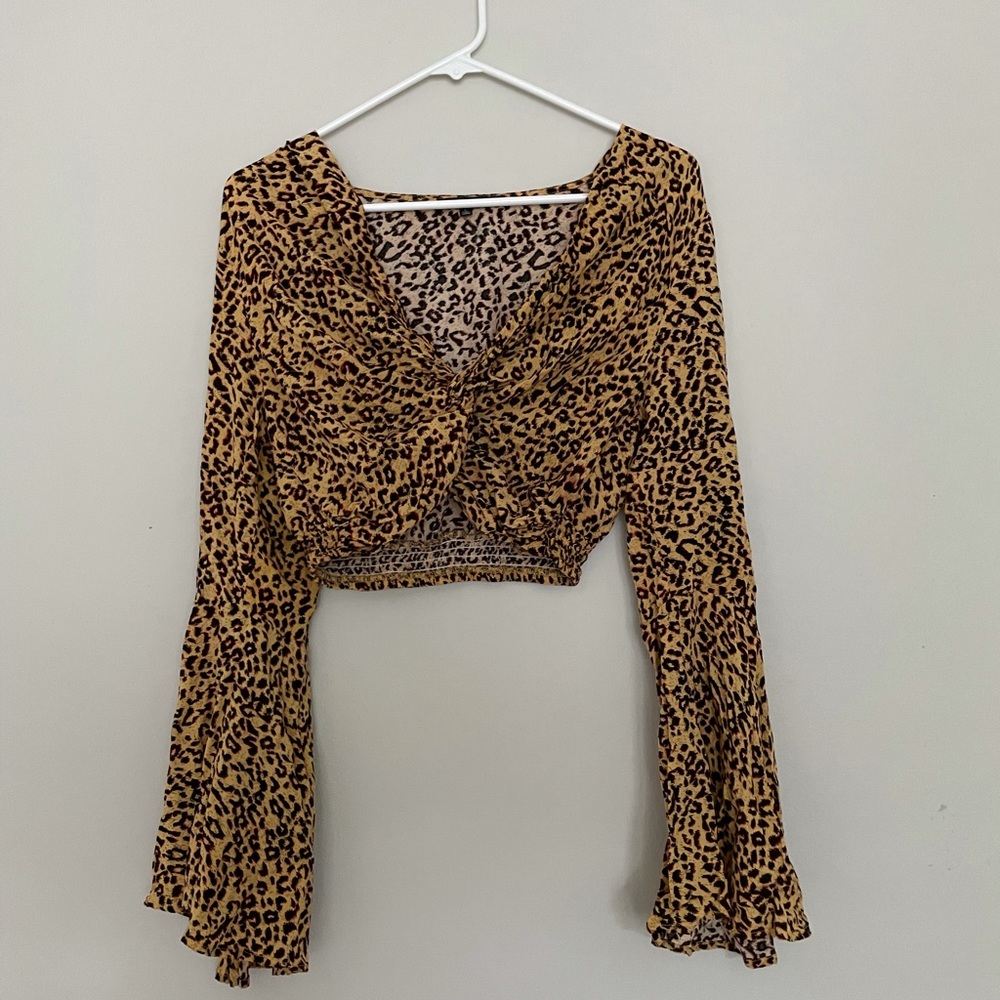 Fashion Nova leopard print tie cropped blouse
